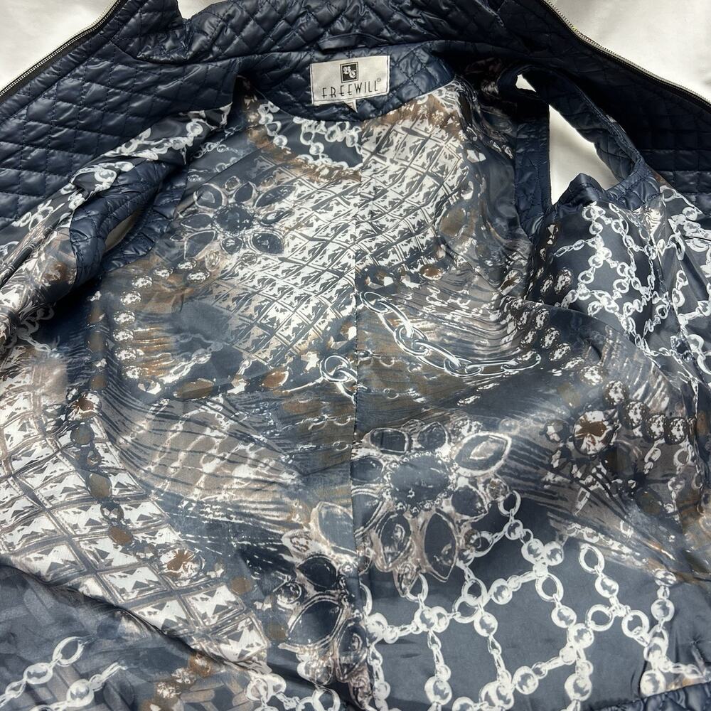 BC Freewill Cropped Micro Puffer Jacket & Vest Size Small Navy Bright Floral - Picture 4 of 12